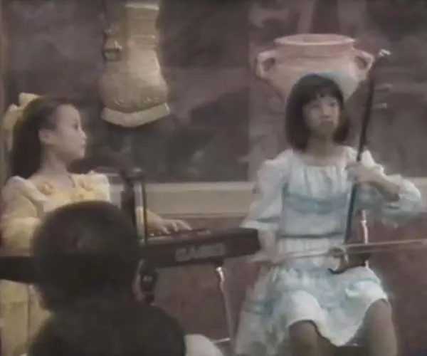 [1987][中国][1987红楼梦剧组国庆文艺晚会][真人秀][国语中字][FLV_每集2.6G][百度盘]