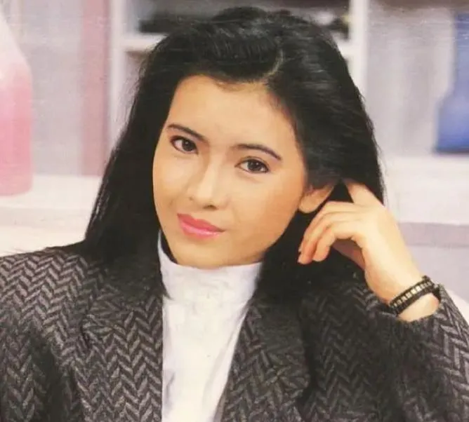 [1986][中国香港]《爱情全盒》[1.36GB][百度云]