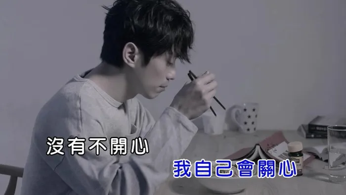 [2018][内地][国语-MV][张栋梁-自己的风雨][MPG][112MB][百度网盘]