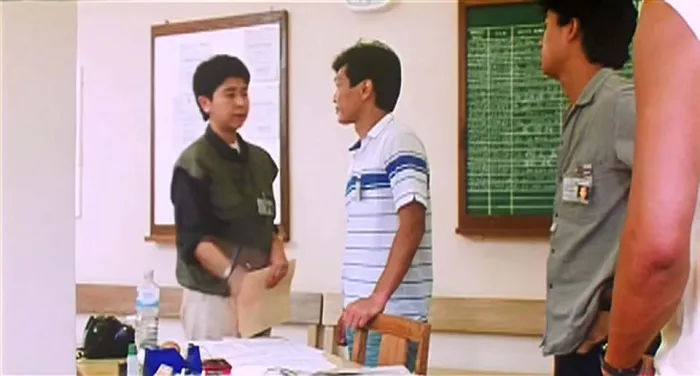 [1985][香港][流氓公仆][国粤双语中字][MKV][1.81GB][百度网盘]