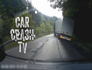 1080P高清！《监控下的车祸现场Car Crash TV》第2季全18集 中英双字 百度网盘资源-小文资源网