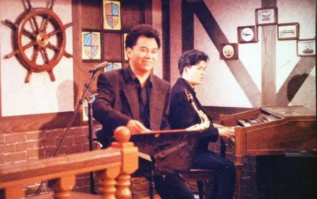 [1991][中国香港]《触电情缘》[4.21GB][百度云]