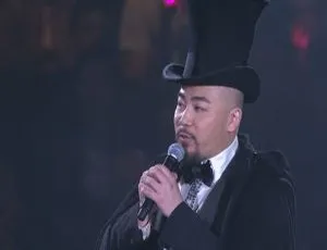 BD珍藏！黄伟文作品展Concert YY 2012香港红馆演唱会3碟115.52G 百度网盘资源-小文资源网