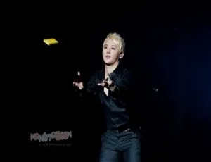 金俊秀2012跨年交响演唱会DVD资源（2碟ISO，3.58G+3.6G） 百度网盘
