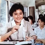 1979《小字辈》[剧情/喜剧][汉语普通话/全1集4G][百度下载]