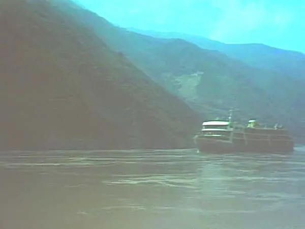 [1983][中国大陆][话说长江][5.89G][百度盘]