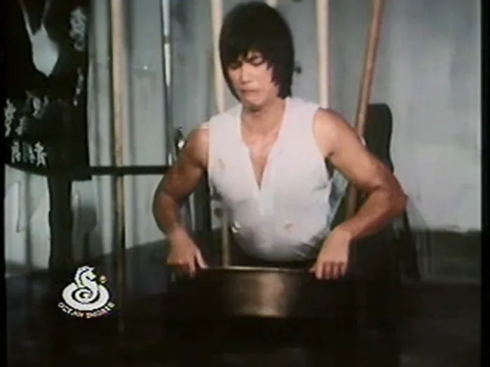 [1981][香港][鹰爪鬼手_拜错师父叩错头][国语无字][DAT][833MB][百度网盘]