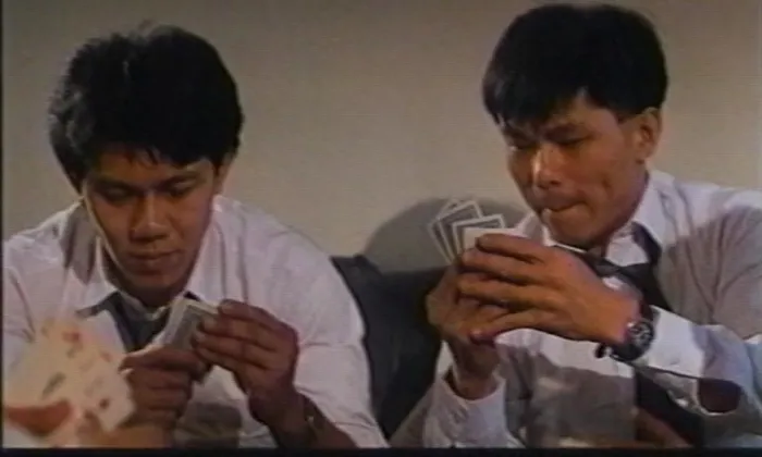 [1992][香港]《卧底杀手》[国语_内嵌中英字幕][MKV_1.44G][李赛凤_方中信_叶晨_周比利_沈威_龙方_谷峰]