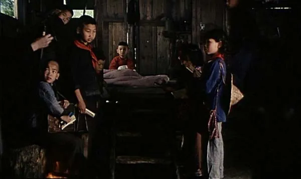 [1992][中国大陆]《太阳山》[国语中字][1.98GB][百度网盘]
