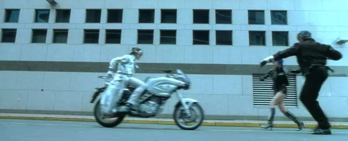 [2004][香港][飞鹰_飞鹰女侠][国粤双语中字][MKV][1.36GB][百度网盘]