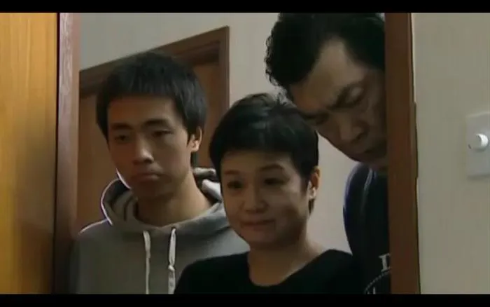 [2003][香港][失枪72小时][国语中字][MP4][302MB][百度网盘]