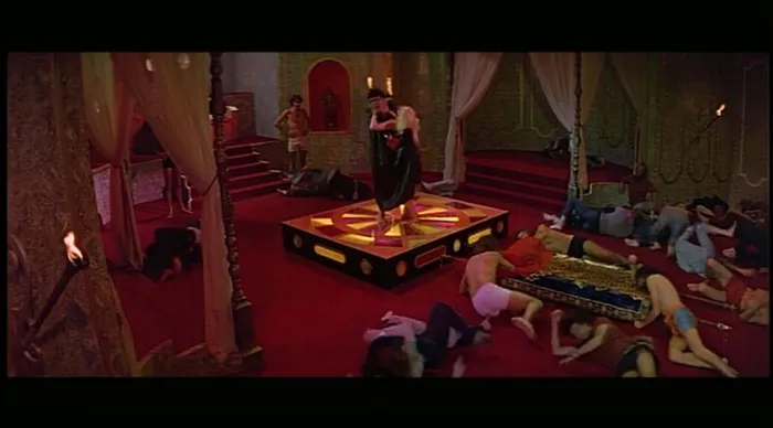 [1974][澳大利亚_香港]《铁金刚大破紫阳观》[国语无字_][DVDrip_720_400][mp4_1.49G].DVDRip国语