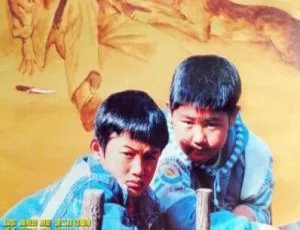 1995 中国大陆经典《两个孩子和狗》 国语中字 1.85GB 百度网盘资源-小文资源网