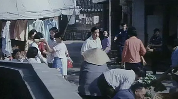 [1984][中国大陆]《妻儿老小》[1.97GB][ 百度网盘]