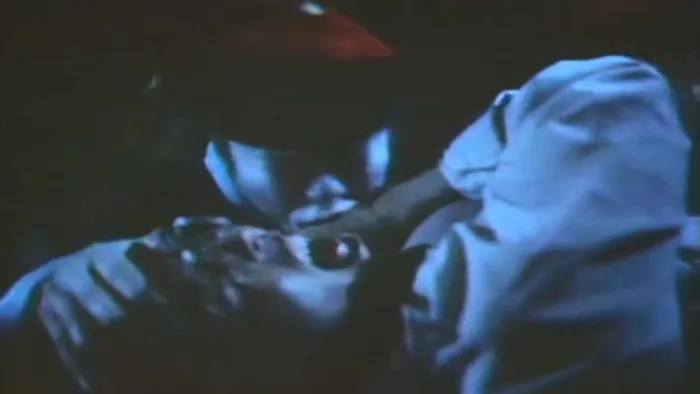[1988][香港][灵幻小姐][国粤双语_中英字幕][MKV][1.32GB][百度网盘]