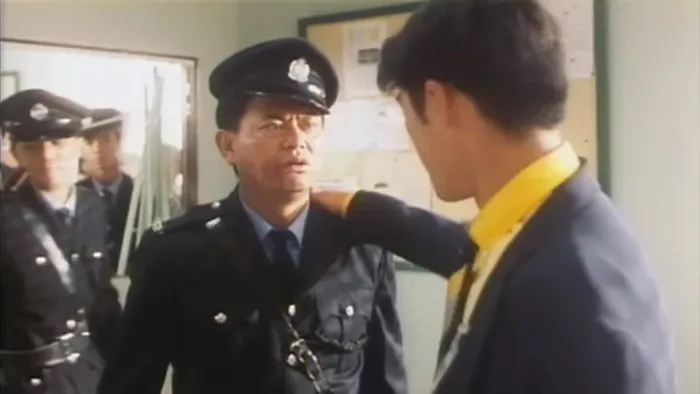 [1995][香港]《摩登笑探》[喜剧_动作][洪金宝_元彪_陈百祥_金城武_周海媚_翁虹][国语_中英字幕][mkv-911M]