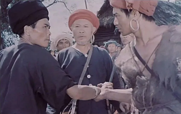 [1976][中国大陆] 《孔雀飞来阿佤山》[国语中字][1.32GB][ 百度网盘]