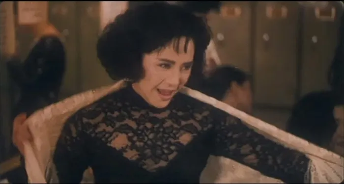 [1992][香港]《喷火女郎》[邱淑贞_郑丹瑞_郑裕玲][粤国双语无字][MKV_700M][百度盘]