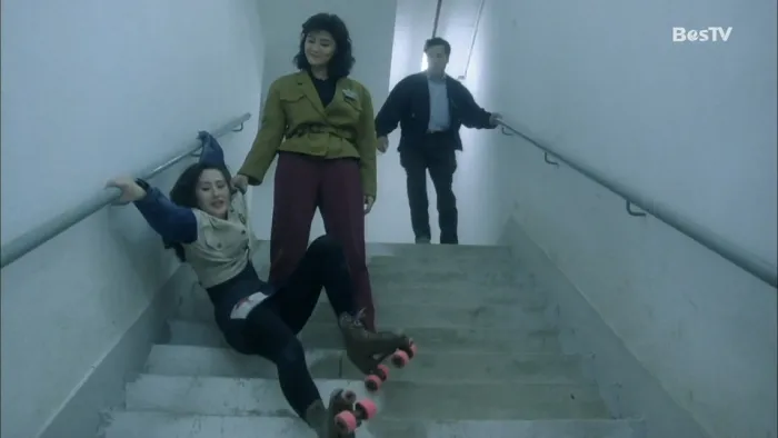 [1991][香港]《皇家师姐5中间人》 [TS/430M][BesTV.WEB/DL.1080P] [国语无字][百度盘]