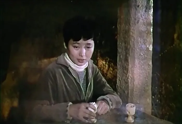 [1981][中国内地]《小街》[郭凯敏_张瑜][国语色彩修正无字][MP4][1.5G]
