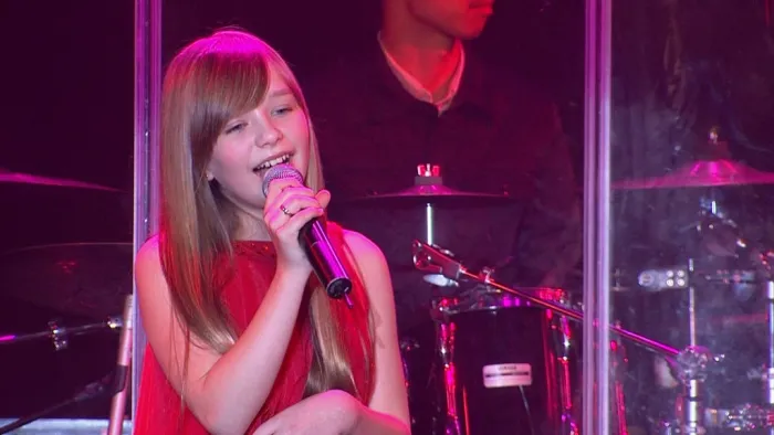 [BD香港演唱会][小康妮 美丽新世界 香港及台湾2012现场演唱会 Connie Talbot Beautiful World Live Mini Concert in Hong Kong][ISO][37.9G][百度网盘]