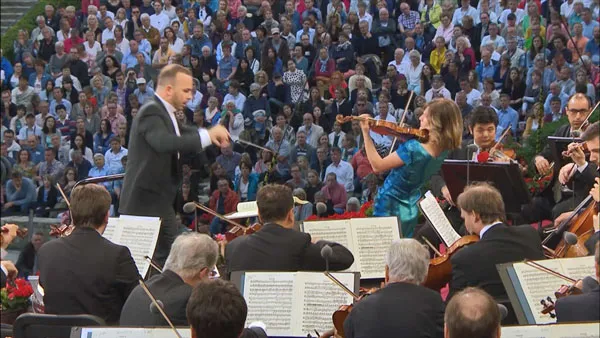 [BD欧美演唱会][Waldbuehne 2016 – A Czech Night (Yannick Nezet-Seguin, Lisa Batiashvili) 2016][BDMV][21.2GB][百度网盘]