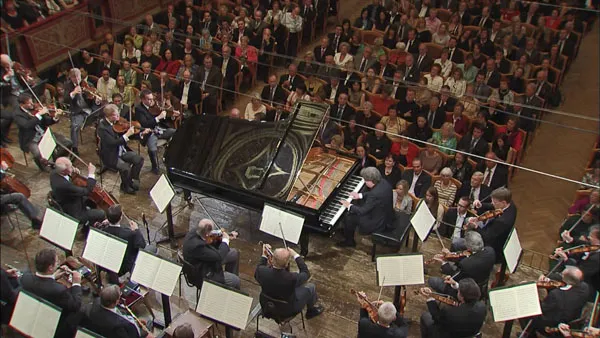 [BD欧美演唱会][Beethoven – The Piano Concertos Nos. 1-5 – Rudolf Buchbinder, Wiener Philharmoniker (2011)][Blu-ray 1080i AVC DTS-HD 5.0][BDMV][42.2GB][百度网盘]
