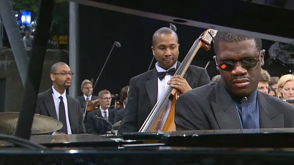 [BD欧美演唱会][Seiji Ozawa 2003 – A Gershwin Night (Seiji Ozawa, Marcus Roberts Trio) 2003][BDMV][21.7GB][百度网盘]