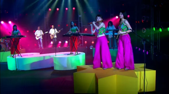 [BD蓝光大陆演唱会][东方女子乐坊 光芒 DONG FANG 10 GIRLS BAND 2010 现场演奏会][BDMV][19.56G][百度网盘]