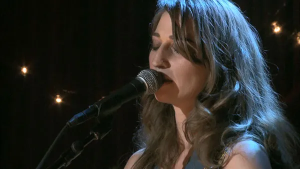 [BD欧美演唱会][莎拉·芭瑞黎丝 Sara Bareilles – Between The Lines – Live At The Fillmore 2008][BDMV][24.4GB][百度网盘]