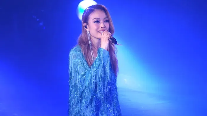 [BD香港演唱会][容祖儿 2019 Pretty Crazy 香港红馆演唱会 Pretty Crazy Joey Yung Concert Tour 2019][4BDISO+3CD][157.22G][百度网盘]