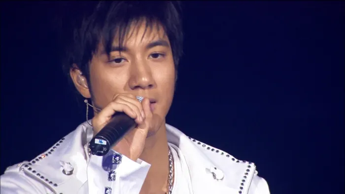 [BD香港演唱会][王力宏 Leehom Wang 盖世英雄台北演唱会2011 Blu-Ray 1080P][BDMV][37.5G][百度网盘]