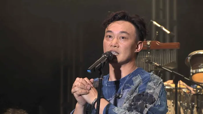 [BD香港演唱会][陈奕迅 Eason Chan DUO LOVE L.O.V.E is L.I.F.E 2018 慈善演唱会][BDMV][2BD][58.18G][百度网盘]