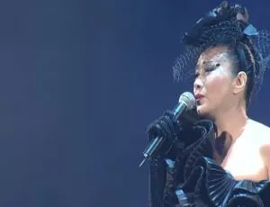 BD香港演唱会！2010香港红馆群星经典盛宴 50.11G 百度网盘资源-小文资源网