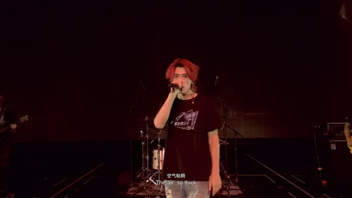 [BD蓝光大陆演唱会][明日方舟音律联觉专场演出-灯下定影 Ambience Synesthesia Spotlight Cinematic 2022 UHD 4K][BDISO][82.7GB][百度网盘]