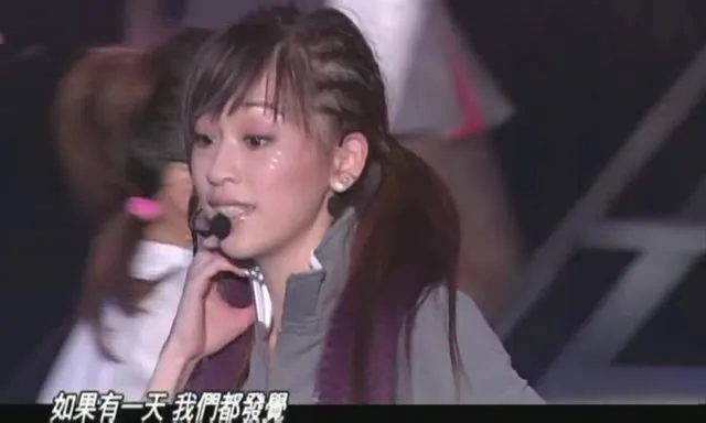 [DVD台湾演唱会][王心凌 – 2004梦幻游园地演唱会][DVD-ISO][3.63G][百度网盘]