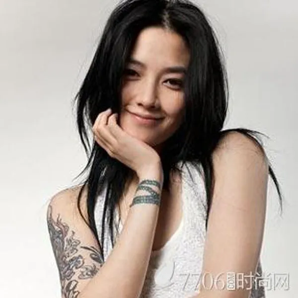 [1997][范晓萱]《舞法无天-小魔女变身舞曲第1变》港首版_首创[整轨WAV][317.1M][百度盘]