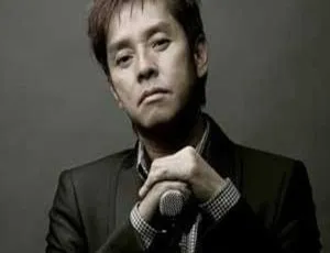 2005谭咏麟《歌者恋歌 浓情30年演唱会》3CD 1.17G APE_CUE整轨 百度盘资源