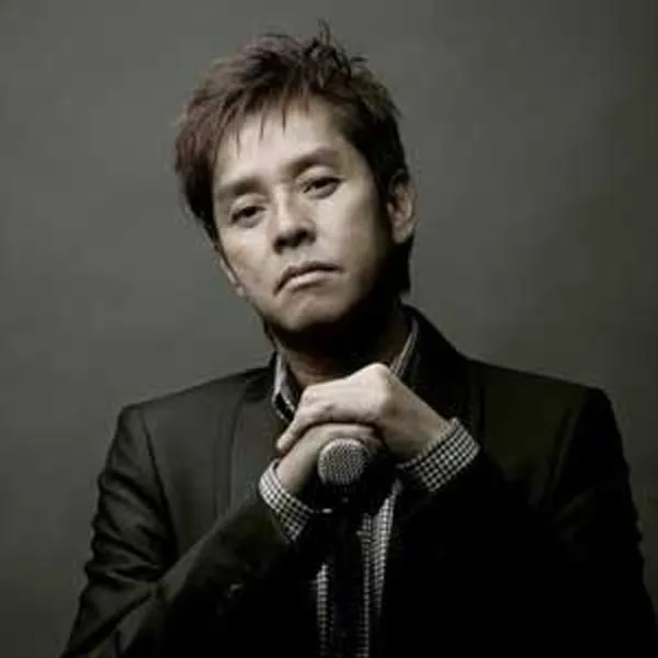 [2005][谭咏麟]《歌者恋歌 浓情30年演唱会》3CD [APE_CUE_整轨_1.17G[百度盘]