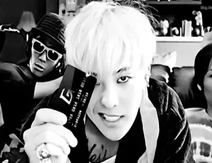 2008 - 2018 权志龙 G-DRAGON 15 张专辑单曲 MP3 1.54GB 百度云网盘下载