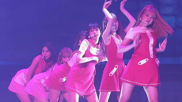 [BD韩国演唱会][IZ-ONE 1ST CONCERT IN SEOUL EYES ON ME 2020][BDMV 双碟 64G][百度网盘]