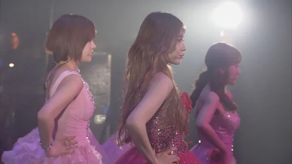 [BD韩国演唱会][IZONE在线音乐会 IZ-ONE Online Concert Oneiric Theater 2021][2BD BDMV 63.6G][百度网盘]