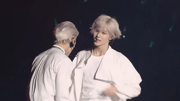 [BD韩国演唱会][SHINEE – WORLD 4th Concert 2016][BDMV 41.1G][百度网盘]