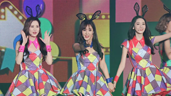 [BD韩国演唱会][少女时代 亚洲四巡演唱会 韩国首尔站 Girls Generation 4th Tour Phantasia in Seoul 2015][BDMV 40.4G][百度网盘]
