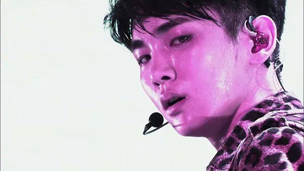 [BD韩国演唱会][SHINee 演唱会 SHINee WORLD 2016~D×D×D~ Special Edition in TOKYO DOME 2016][BDMV双碟][63.3G][百度网盘]