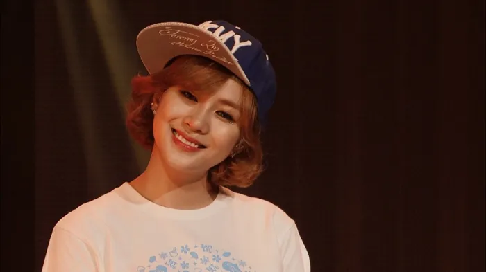 [BD韩国演唱会][A Pink组合 Apink 1st LIVE TOUR 2015 PINK SEASON 日本巡回演唱会][BDMV 37.2G][百度网盘]