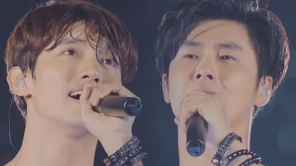 [BD韩国演唱会][东方神起演唱会 TOHOSHINKI LIVE TOUR 2015~WITH][BDMV双碟 60.5G][百度网盘]