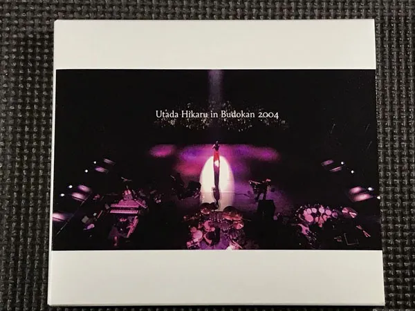 [DVD日本演唱会][宇多田ヒカル – Utada Hikaru in Budokan 2004 ヒカルの5][DVD ISO][7.54GB][百度网盘]
