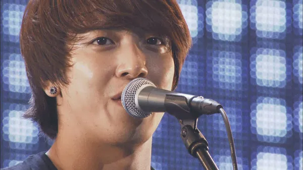 [BD日本演唱会][CNBLUE演唱会 CNBLUE Arena Tour 2012~COME ON!!!~@SAITAMA SUPER ARENA][BDMV][41.4G][百度网盘]