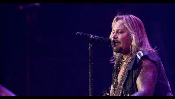 [BD欧美演唱会][鲁小丑乐团 Motley Crue – The End Live In Los Angeles 4K UHD 2016][BDMV][85.3GB][百度网盘]